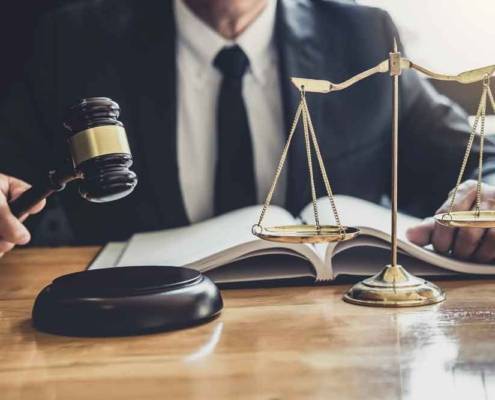 badanti e societa illegali lecco