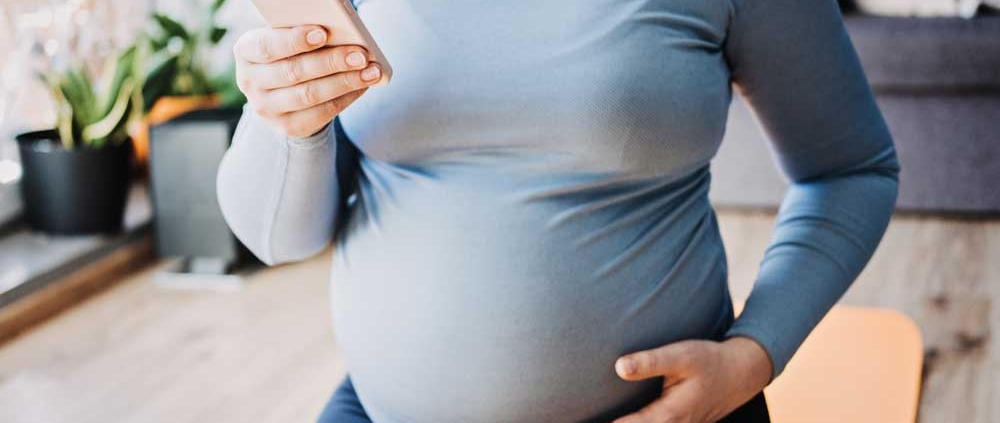 gravidanza badante e licenziamento lecco